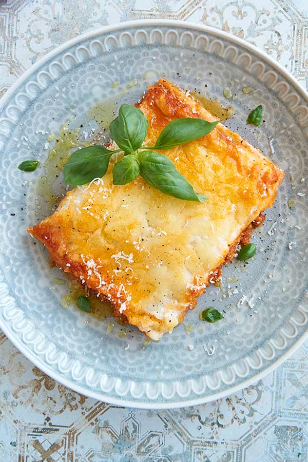 Eine Portion klassischer Lasagne