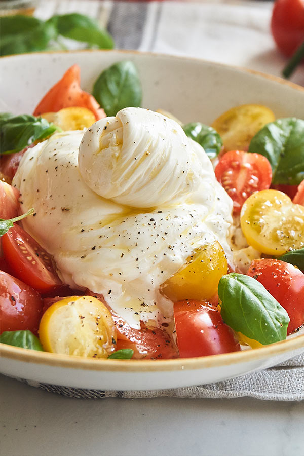 Salade de tomates avec Burrata