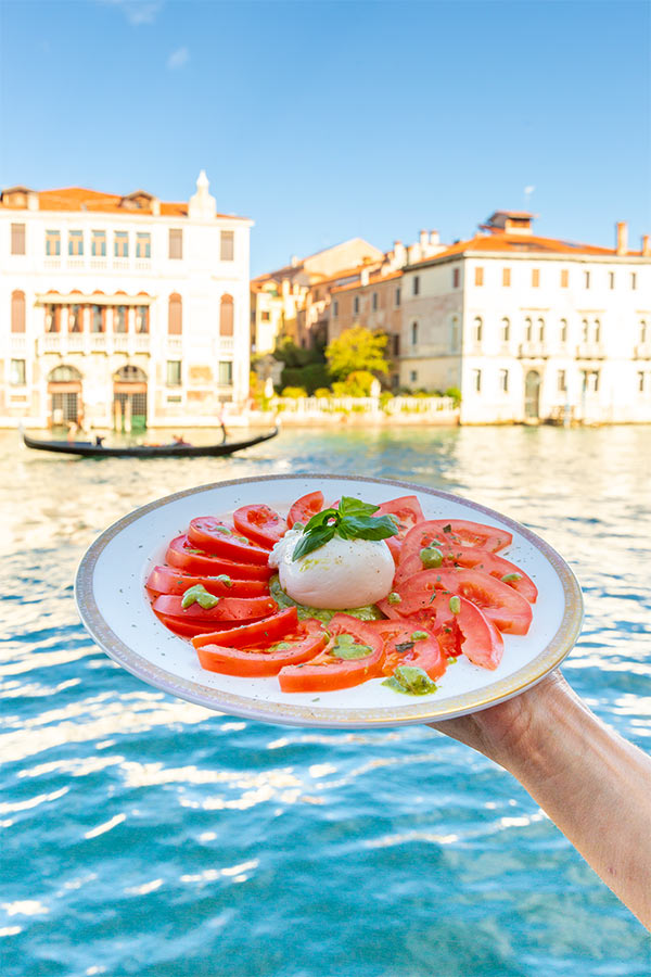 Tomate-Mozzarella-Caprese (5)