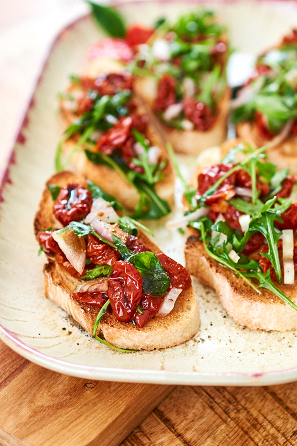 Crostini aux tomates séchées