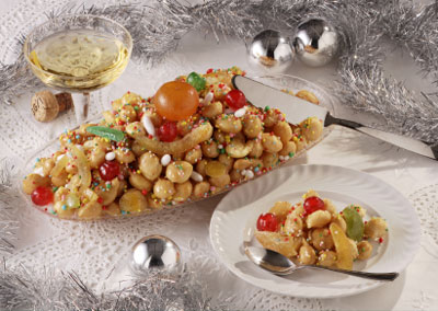 basilicata-struffoli Struffoli, eine Weihnachtsspezialität aus Basilikata