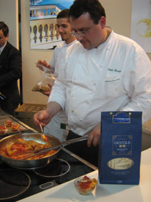 gentile kochen Pasta von Gentile in Aktion