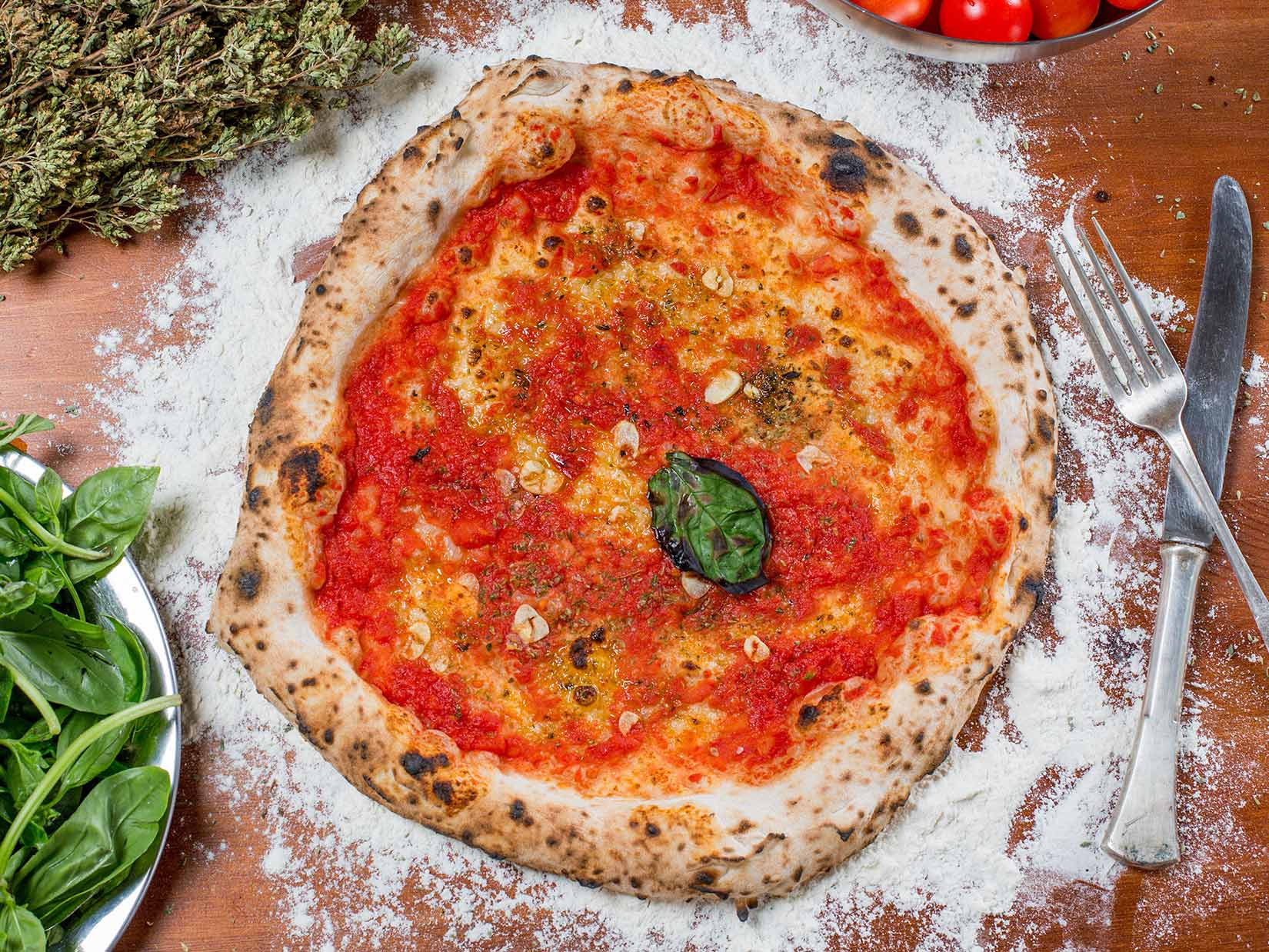 Pizza Marinara Ein kulinarisches Heiligtum Gustinis Feinkost Blog