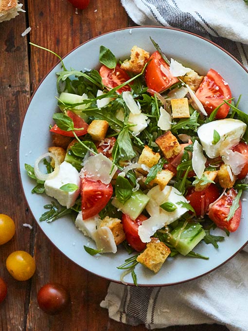 Panzanella – gerösteter Brotsalat