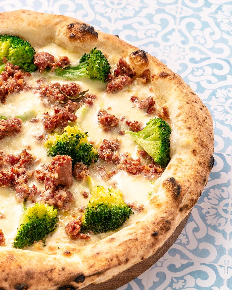 Rezept Pizza mit Salsiccia und Pistazien