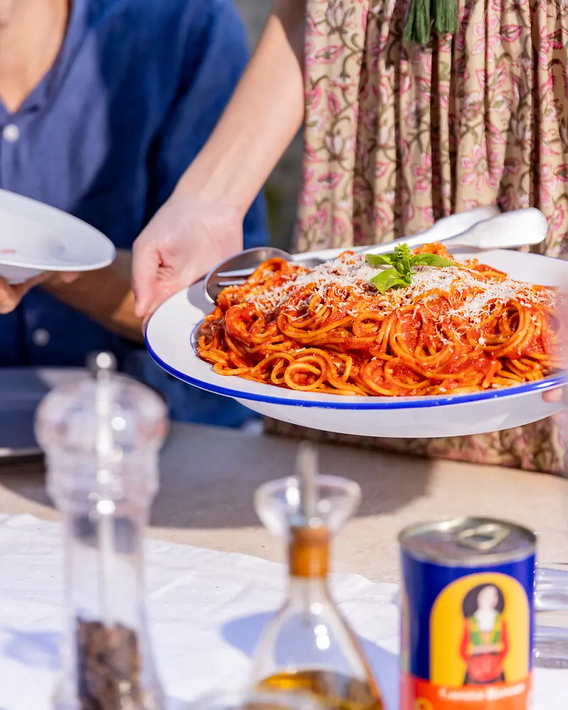 San Marzano Tomaten - 3er Set – mit passenden Accessoires arrangiert