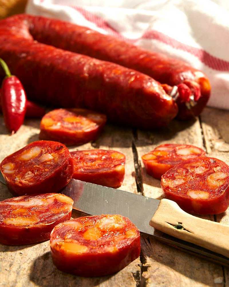 Pikante Ringsalami - am Stück Pikante Ringsalami - am Stück