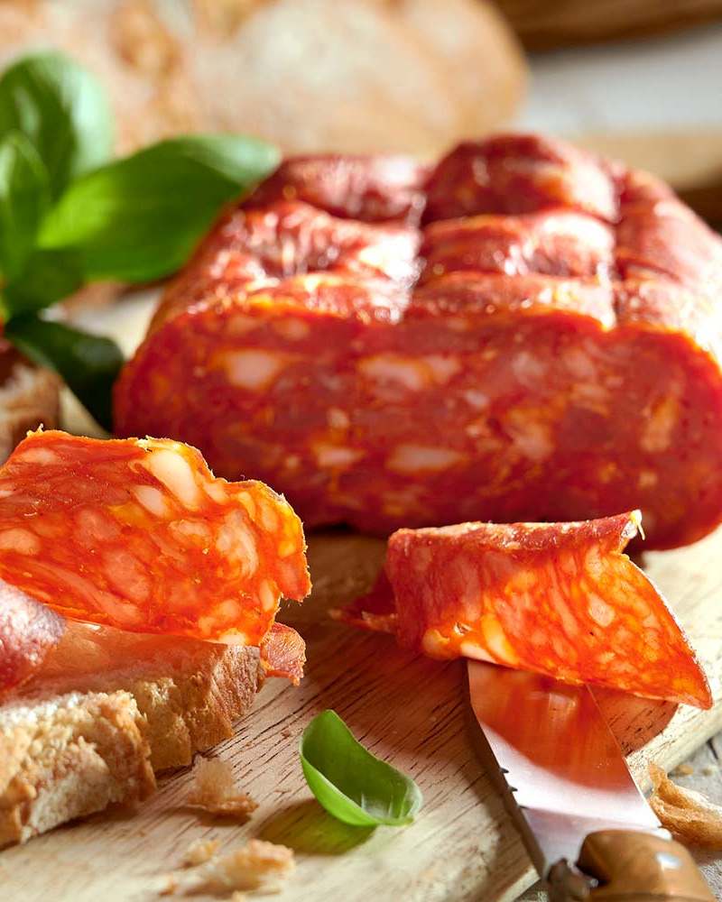 Pikante Spianata-Salami - am Stück Pikante Spianata-Salami - am Stück