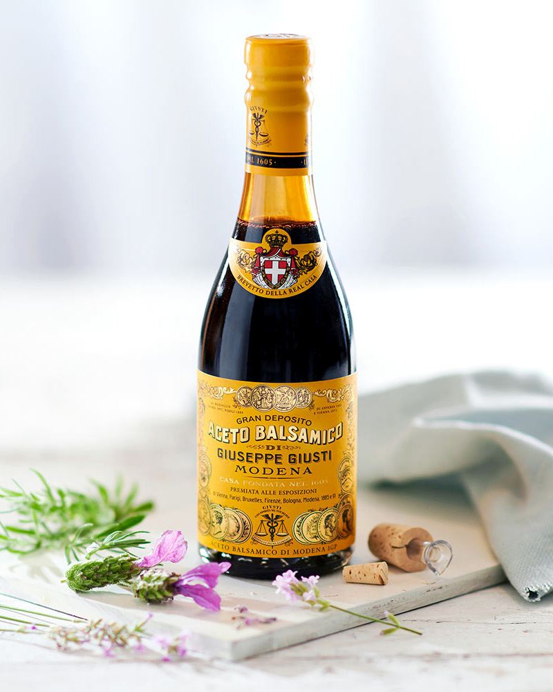 Quarto Centenario Giusti - Aceto Balsamico di Modena Quarto Centenario Giusti - Aceto Balsamico di Modena