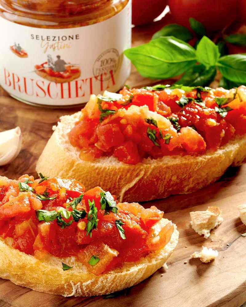 Bruschetta aus frischen Tomaten