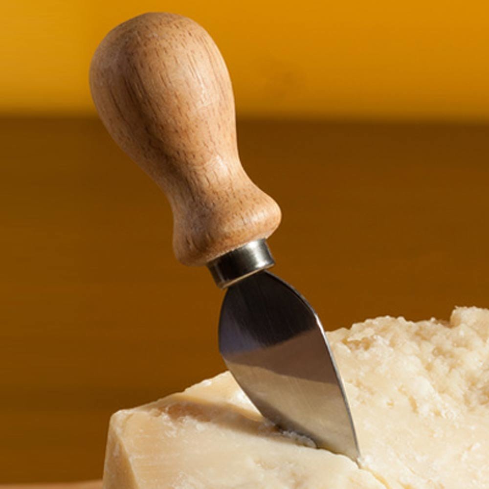 Parmesanmesser mit Holzgriff