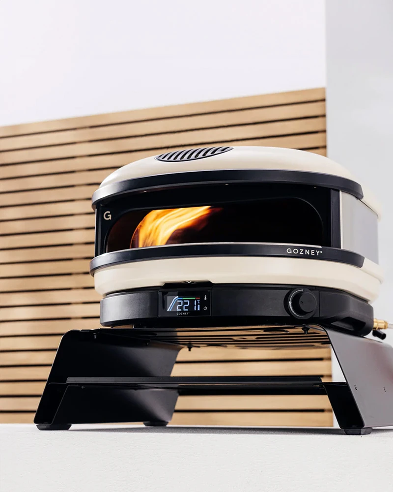 Gozney – Booster für Arc & Arc XL – mit passenden Accessoires arrangiert