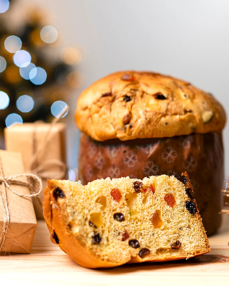 Mini-Panettone mit kandierten Früchten Mini-Panettone mit kandierten Früchten – ansprechend in Szene gesetzt