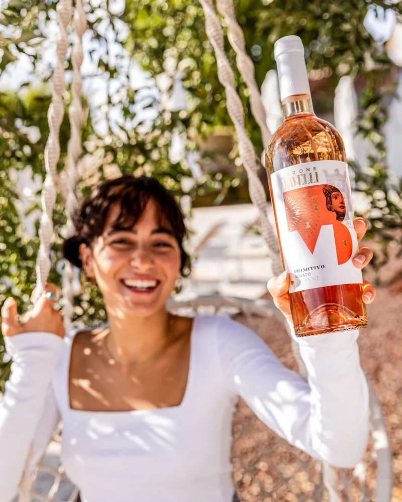Primitivo Rosato IGP - Sparset 6 x 0 – mit passenden Accessoires arrangiert